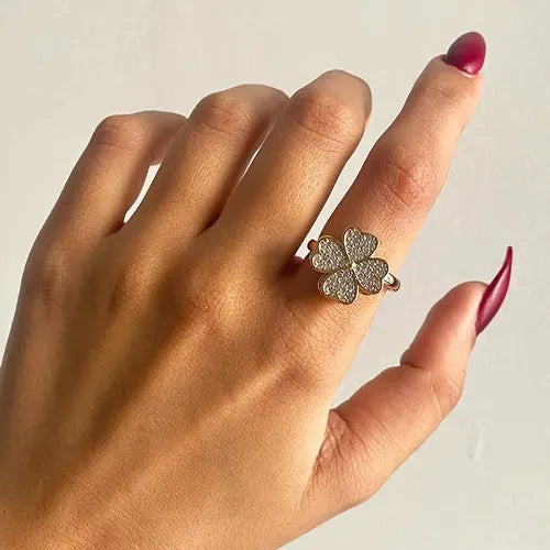 Anillo Trebol Giratorio Antiestrés / OFERTA🔥LLEVE 2 Y PAGUE 1🔥