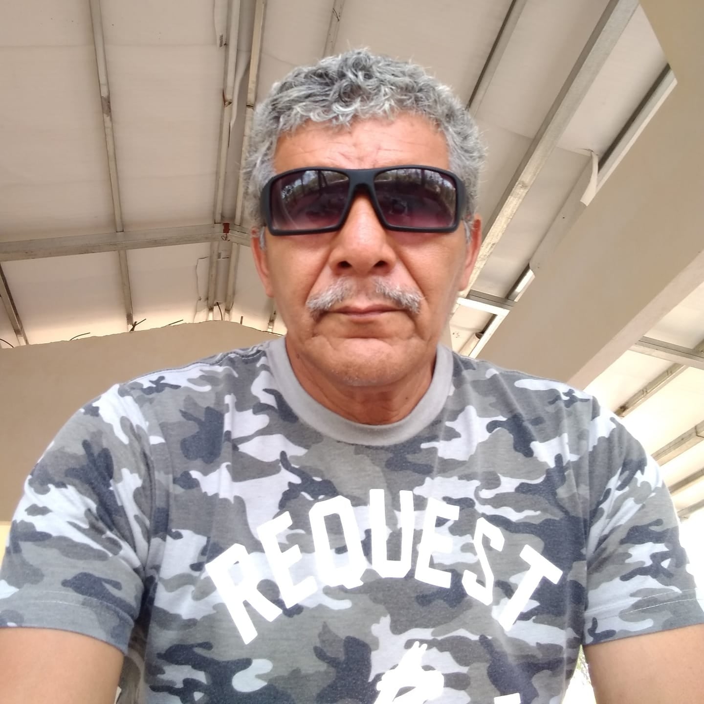 <em>Elvin F.</em>