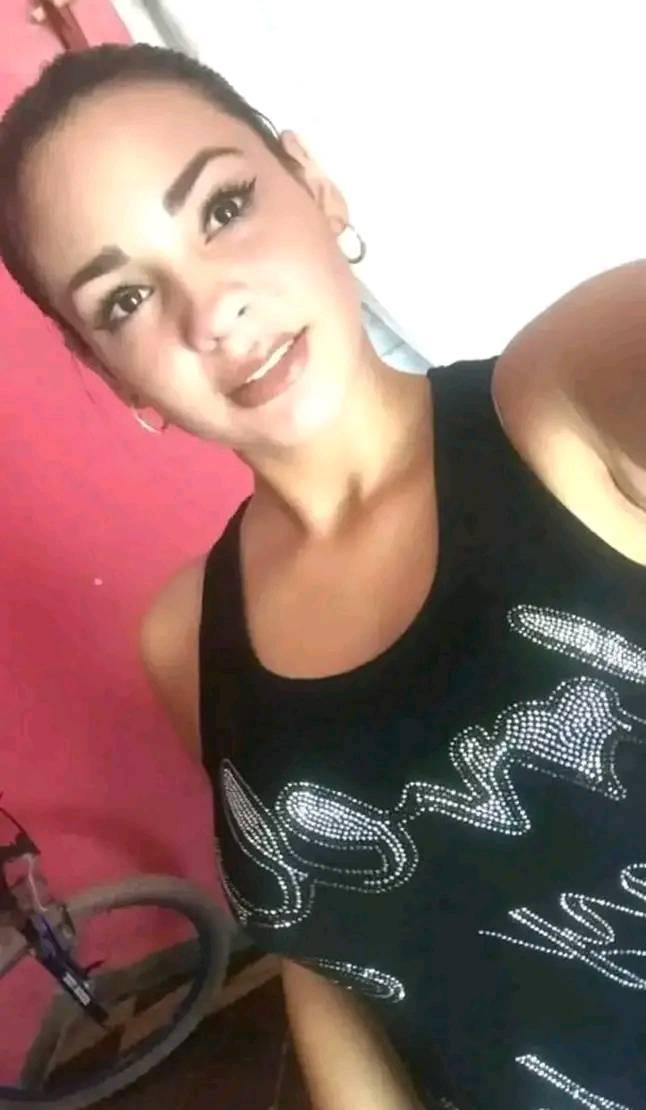 <em>Yesenia L.</em>