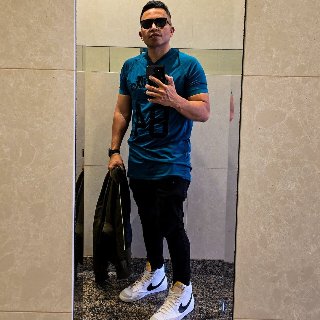 <em>Rogelio B.</em>